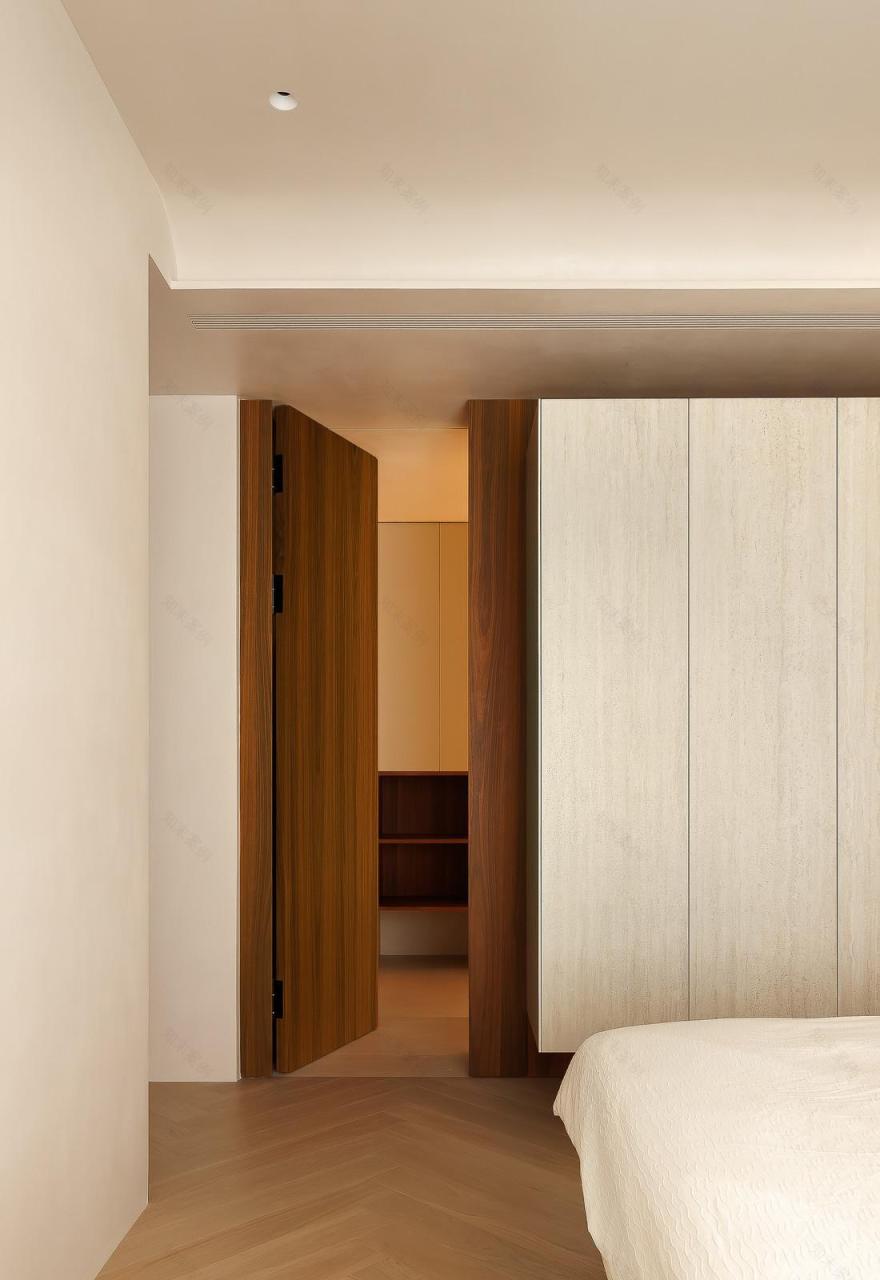 极简遇中古,描摹出优雅沉静的家-63