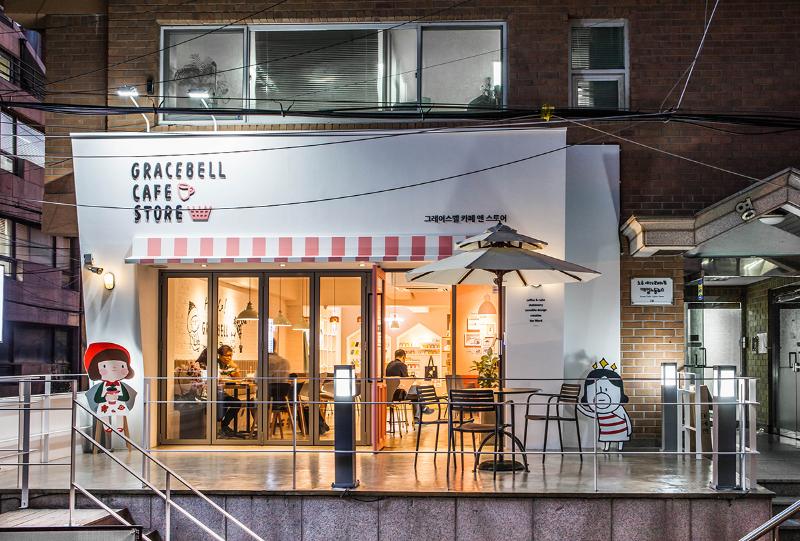 格莱斯维尔的温馨咖啡馆 | 打造卡通风尚空间-14