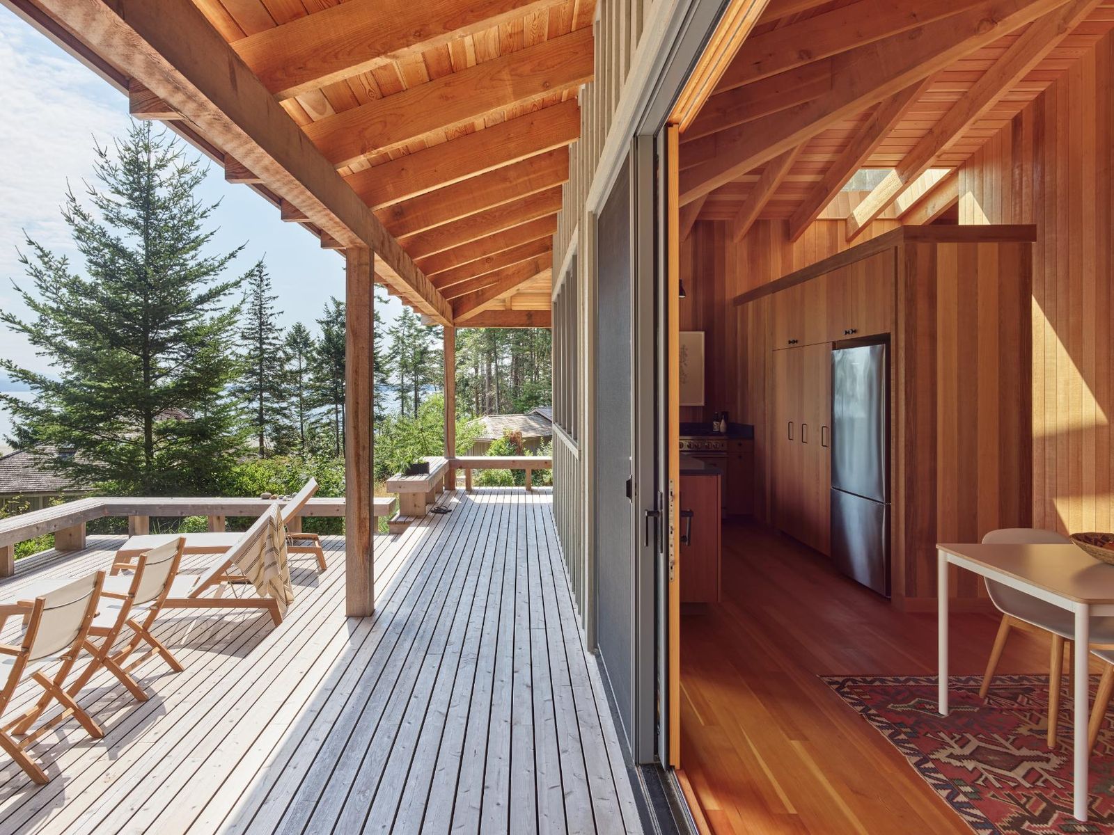 60平米偏远岛屿木质小屋丨加拿大丨Laura Killiam-13