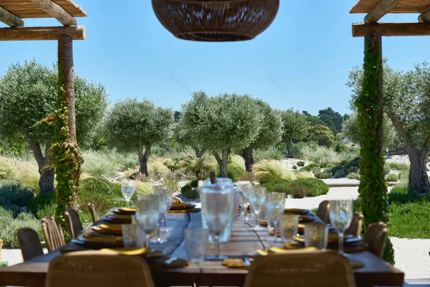 葡萄牙 Comporta 现代度假别墅 | 宁静与便利的完美结合-32