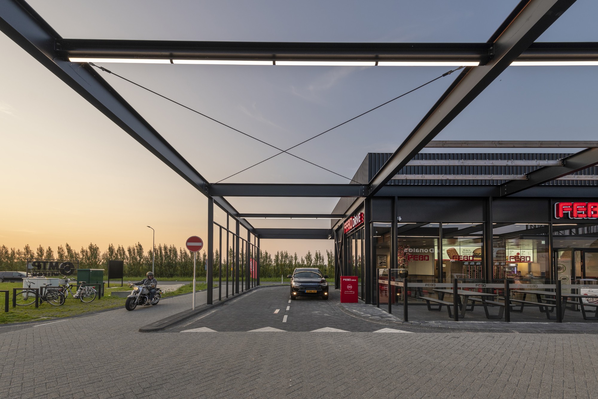 Multi Traffic Point Hoorn / WRK Architecten-26