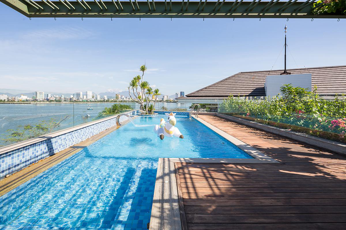 河畔宅邸 / 河边房屋-16