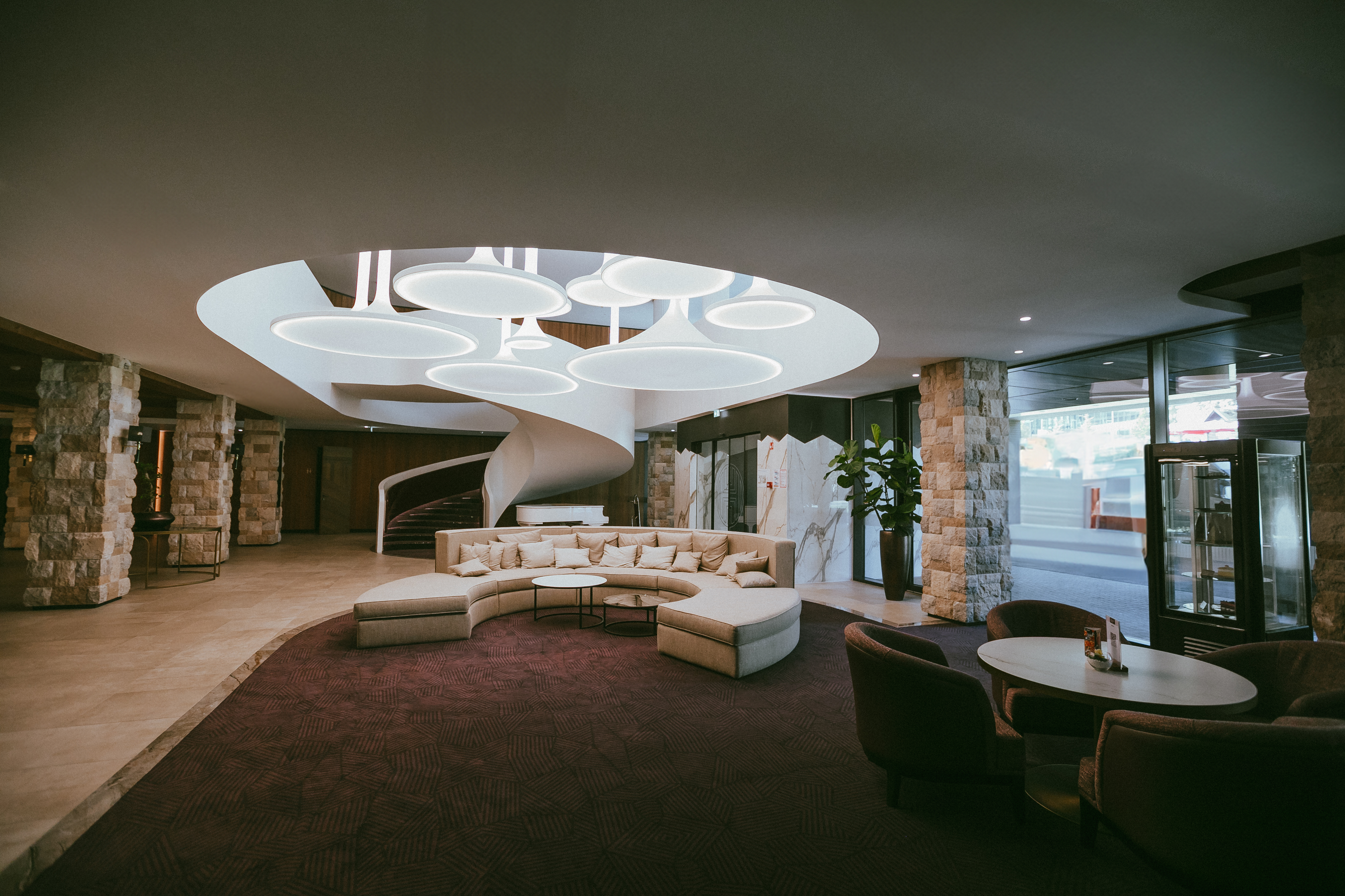 Hotel Habakuk 酒店中庭室内设计丨斯洛文尼亚丨Metka Komatar-8