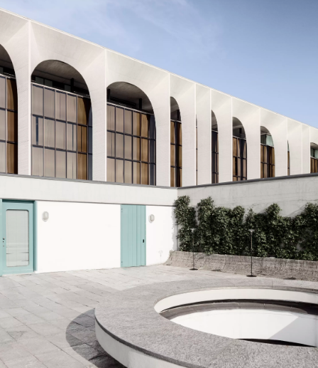 尼迈耶的蒙达多利集团总部丨意大利-5