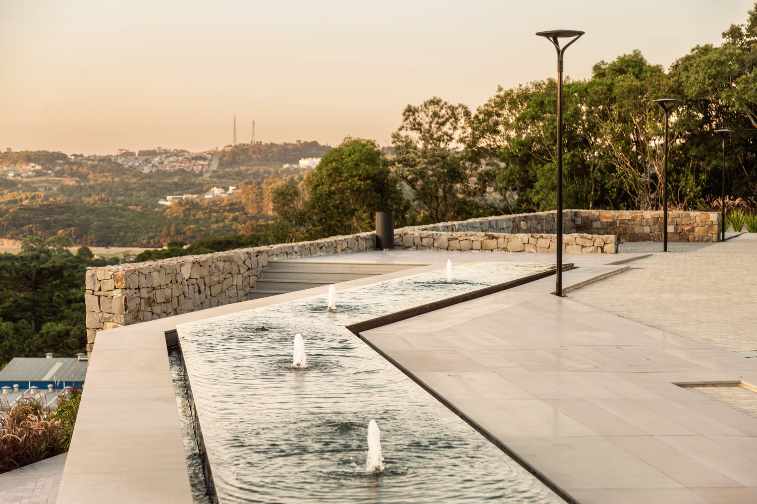 巴西 TKA 滨海艺术中心丨naE-6