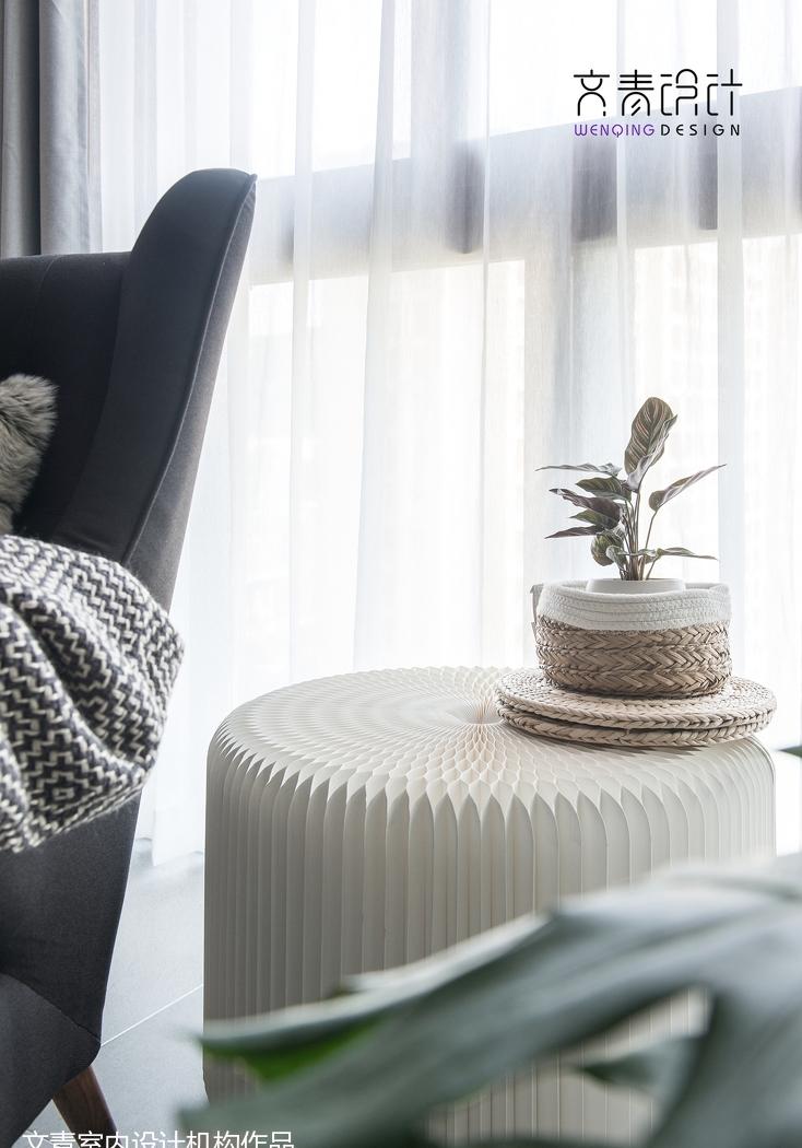 高级北欧风 175 平米摄影师家 | 绿色植物与黑白灰的完美融合-9