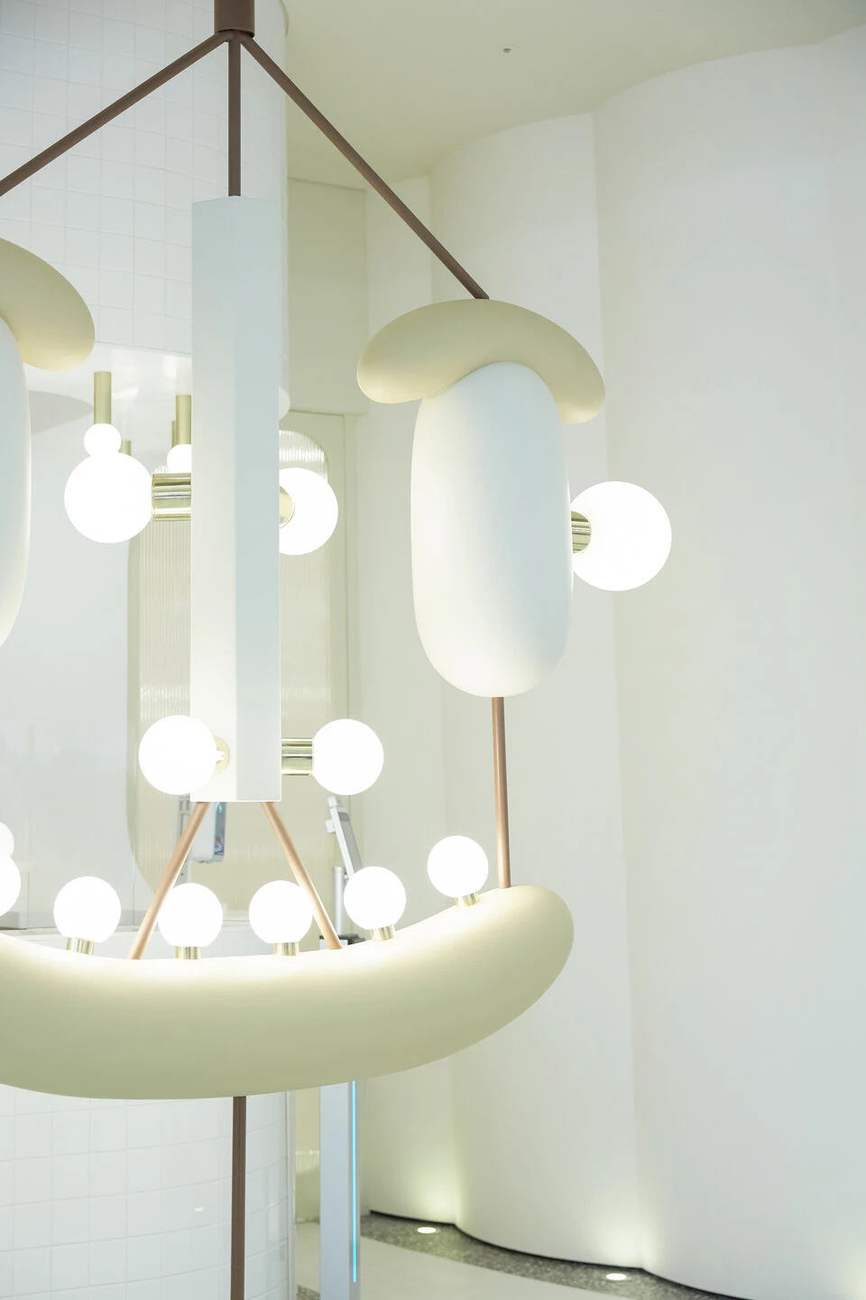 现代贵宾休息室丨韩国首尔丨Jaime Hayon-70