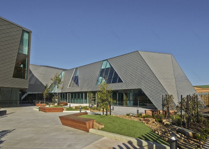 维多利亚大学学生领导的职业间健康诊所-53