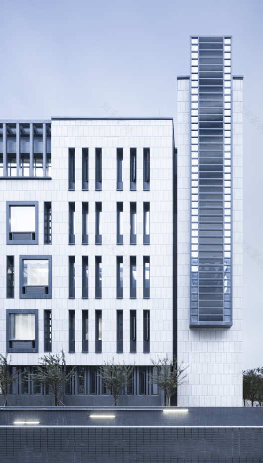 江苏泰州高级中学新校区——传统与现代的有机融合-23