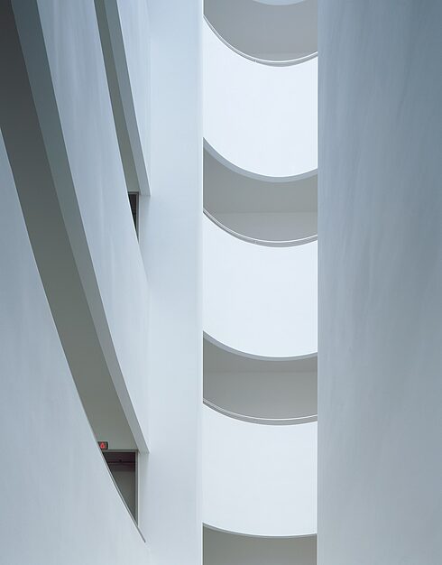 洛巴赫一号

注：这里Lohbach推测是一个地名，I在这种语境常表示一号第一等顺序含义，由于缺乏更多背景信息，仅做此翻译 丨奥地利丨Baumschlager Eberle Architekten-34