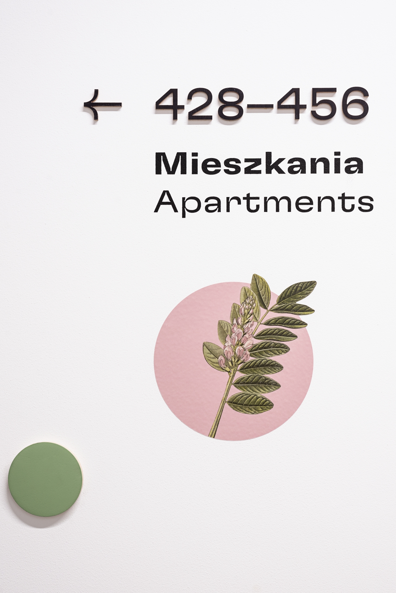 Resi4Rent 大楼导视系统与环境图形设计丨波兰克拉科夫丨blank studio,wayfinding studio-27