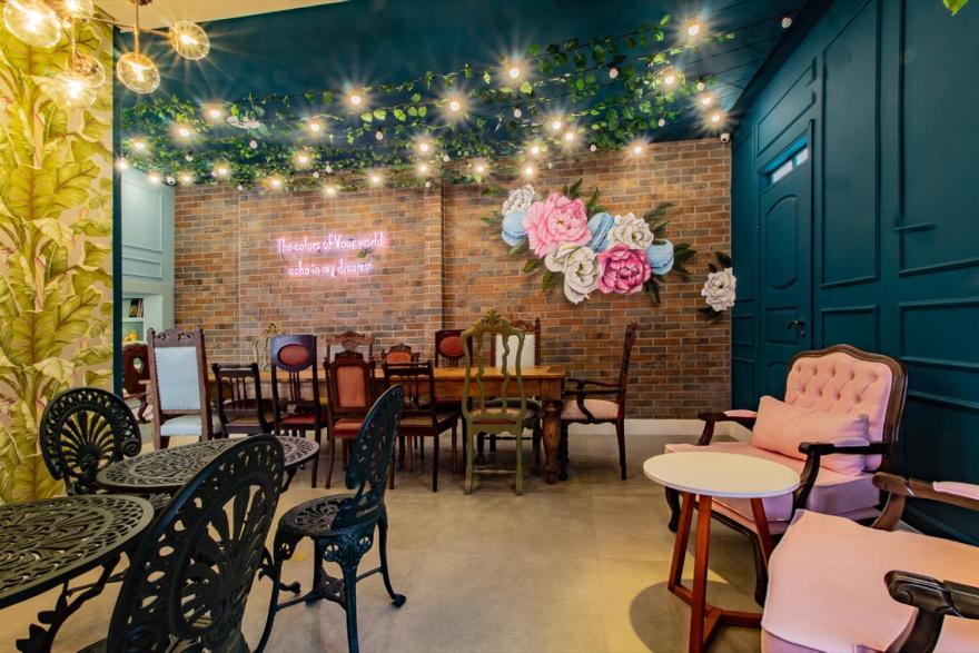 梦幻之地 · Goodies Bakery 的迷人室内设计-1