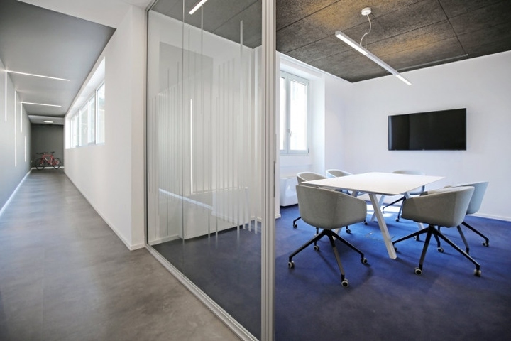 意大利科技公司e Novia米兰办公室  Il Prisma设计团队-12