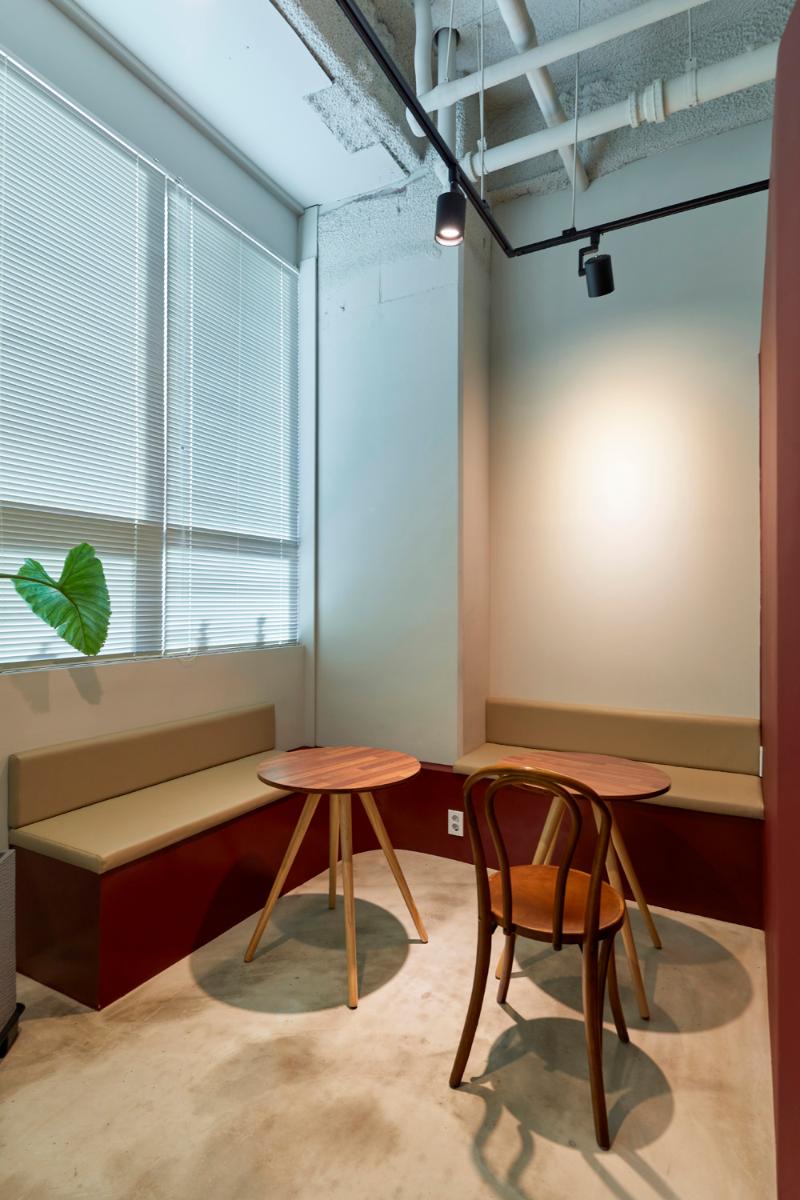 简约设计打造 15 坪咖啡厅-11