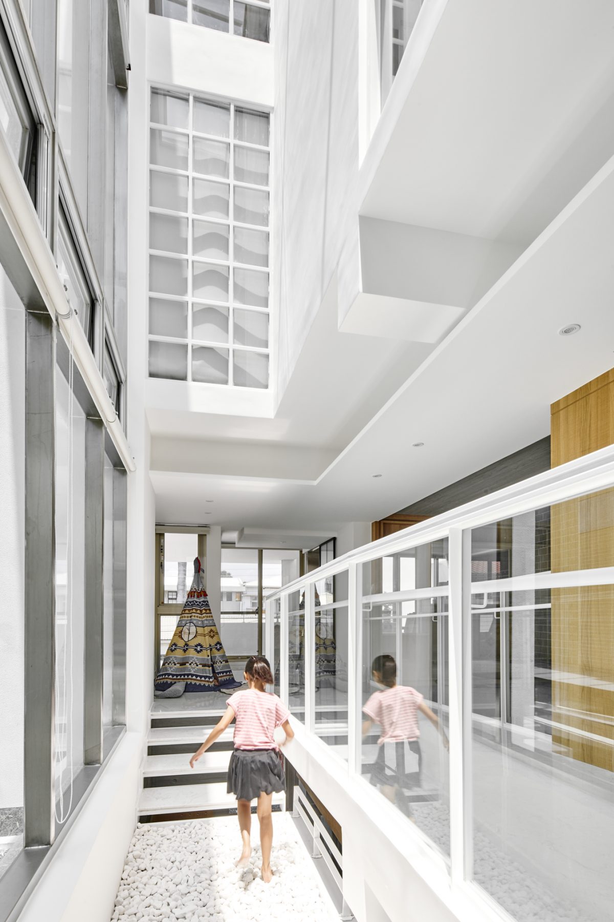 以縫隙堆衍出生活的空間｜小王子之家 - WEHOUSE-5