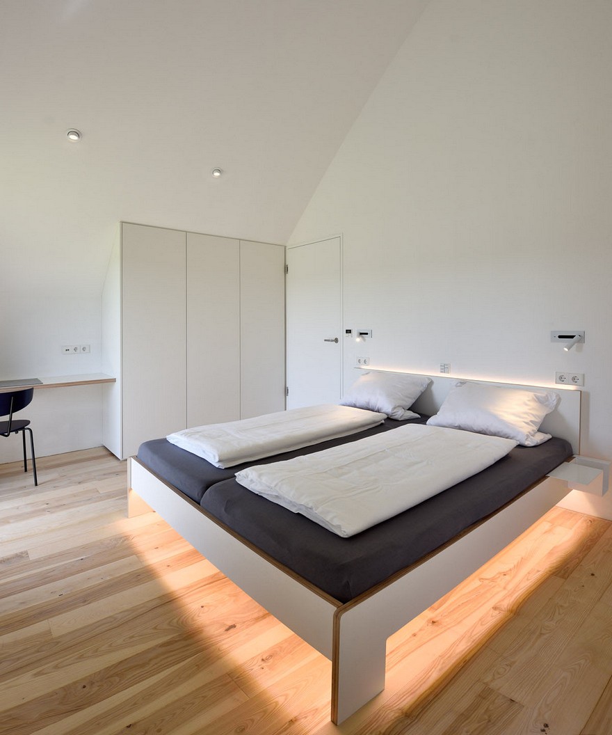 德国普雷罗度假屋 现代茅草屋诠释-25