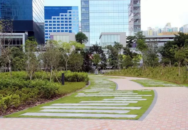 创意铺装设计，草坪与硬质材料的美妙融合-44