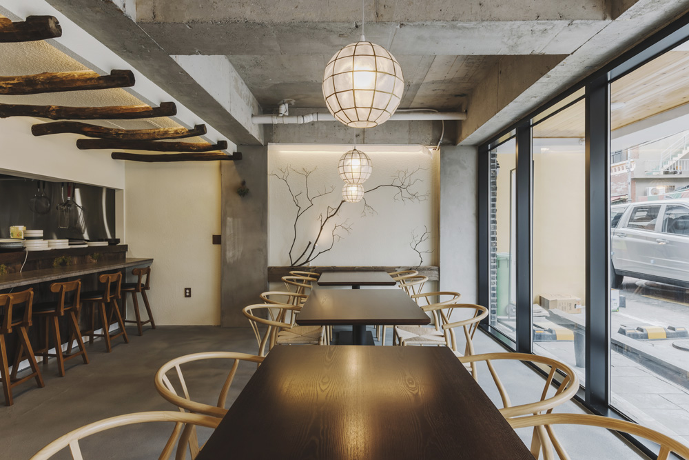 二十平米东方风情小店设计-4