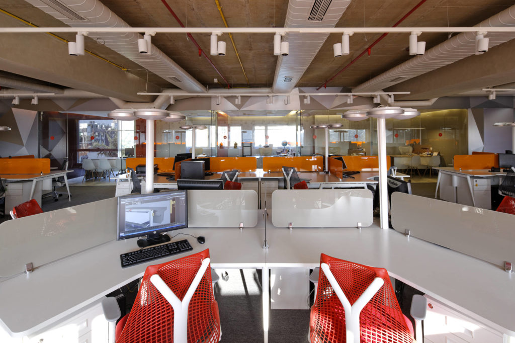 由于不清楚这个特定词汇 Alufit 所指的具体场景和专业领域，难以给出准确翻译这里暂时提供错误提示，它可能是一个商标名、产品名等，需要更多背景信息才能唯一准确地进行翻译 丨印度班加罗尔丨FADD Studio-17