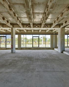 西班牙 Elche 市 77A 建筑