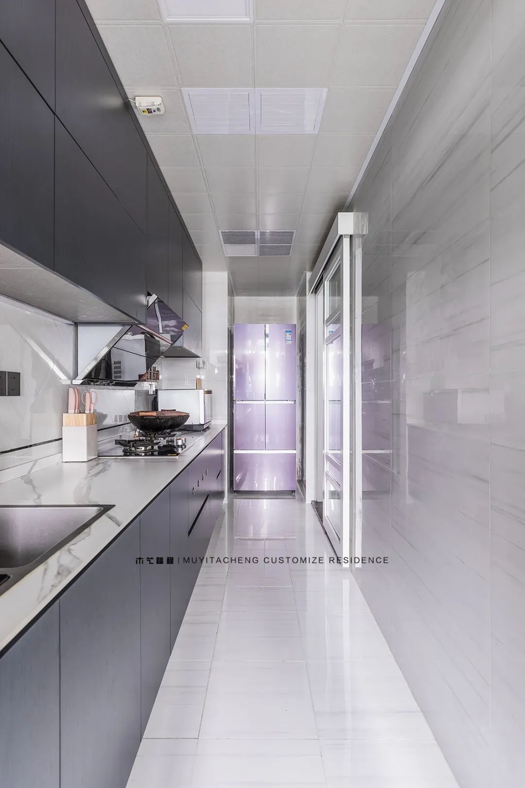 深色系橱柜打造现代厨房空间丨中国重庆丨木艺踏程-43