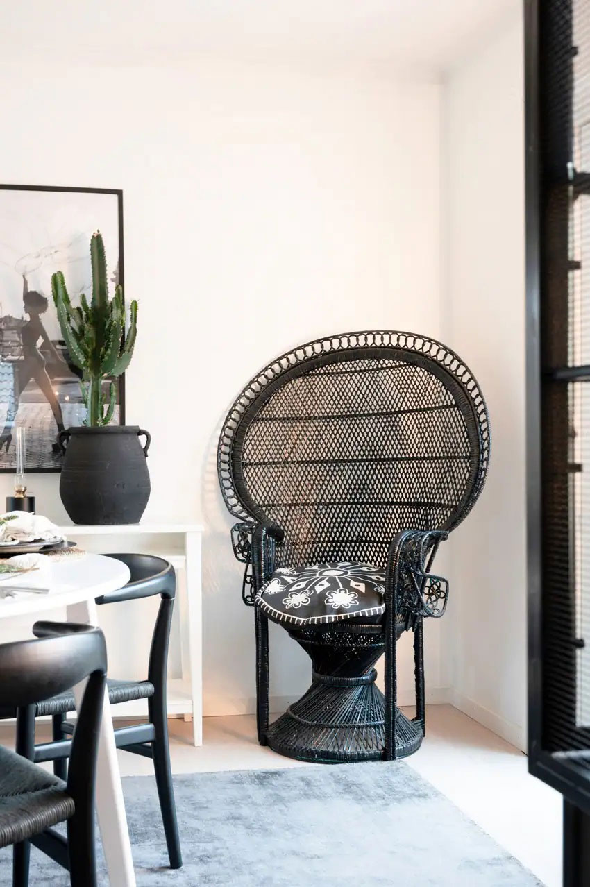 Soft minimalism with festive flavor-8