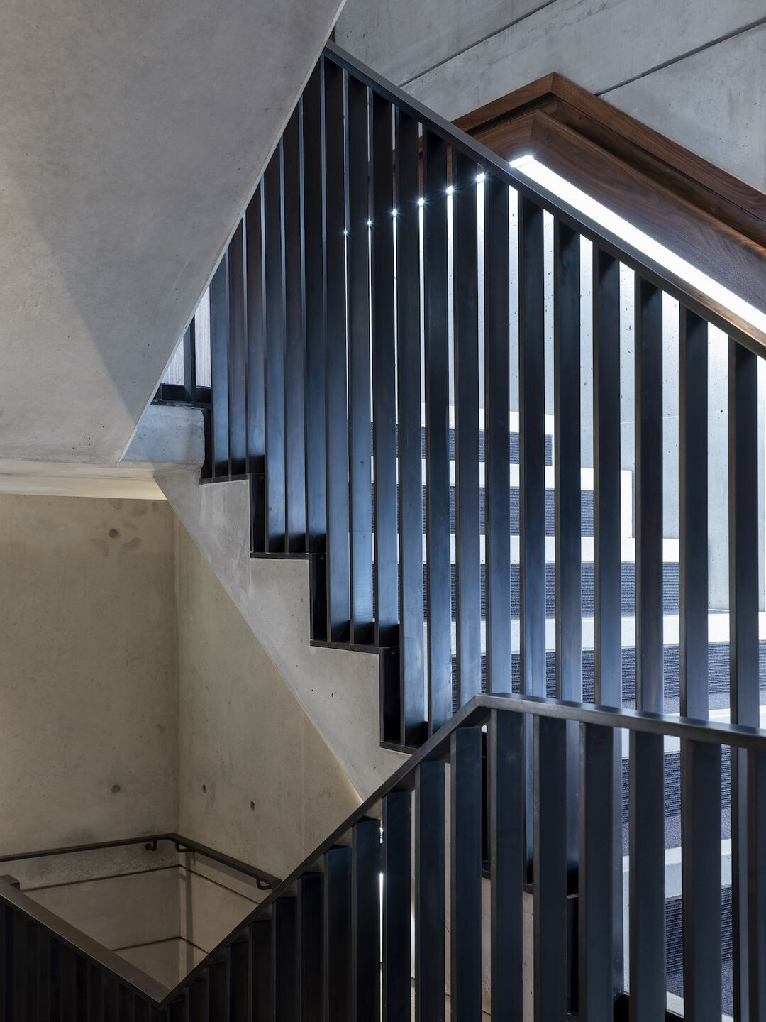 英伦经典与当代创新的完美融合——Weymouth Mews 住宅设计-12