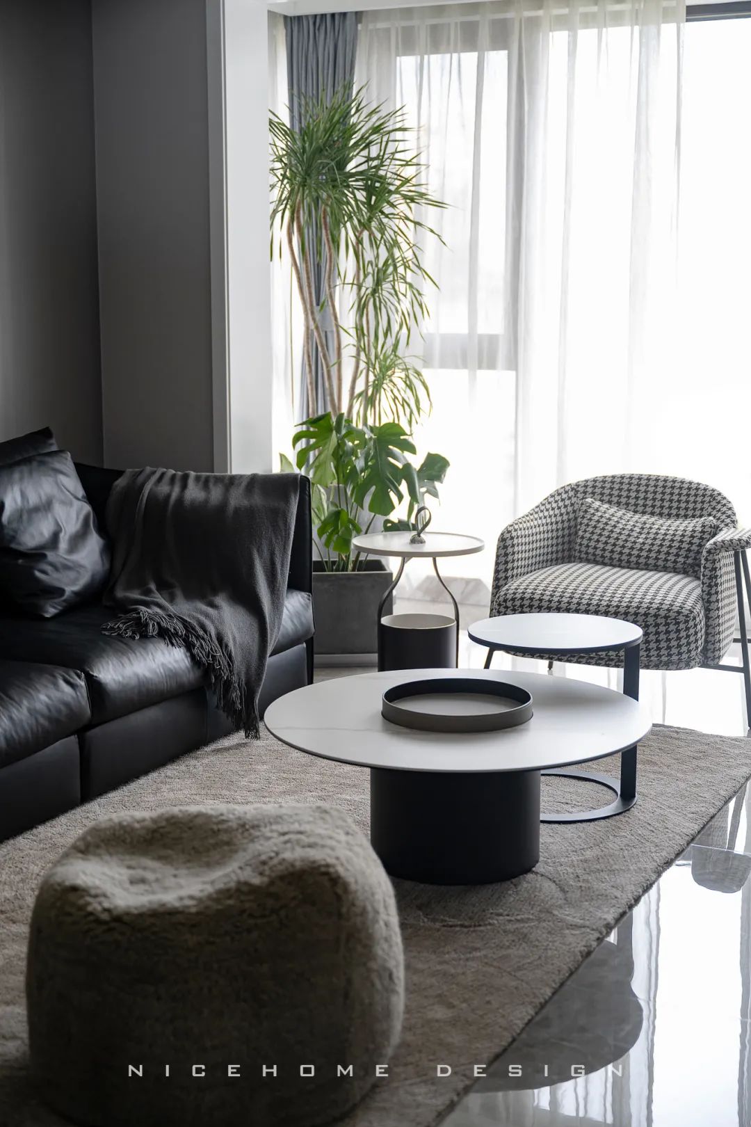 《青秀澜湾》现代简约风格住宅设计丨浙江南鸿装饰-32