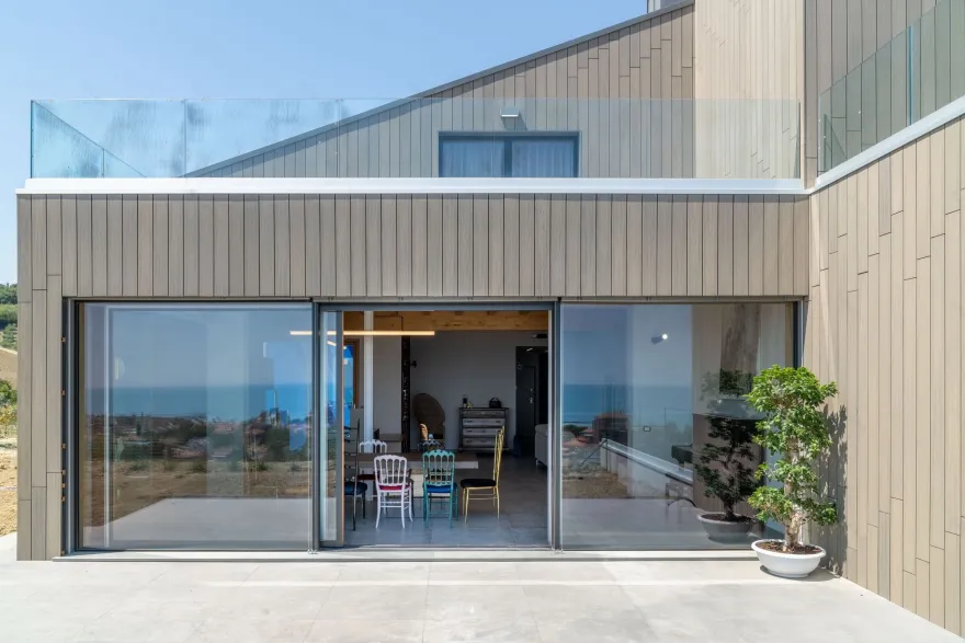 意式简约别墅 · 绿意与海景的生态家园-39