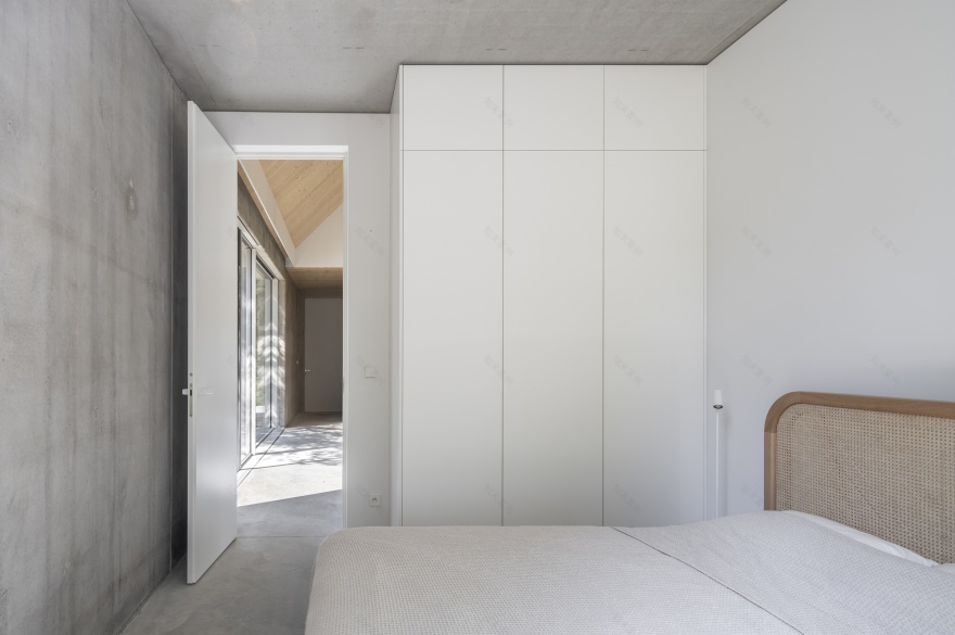 科纳茨基湖畔小屋丨波兰丨Archmondo-32