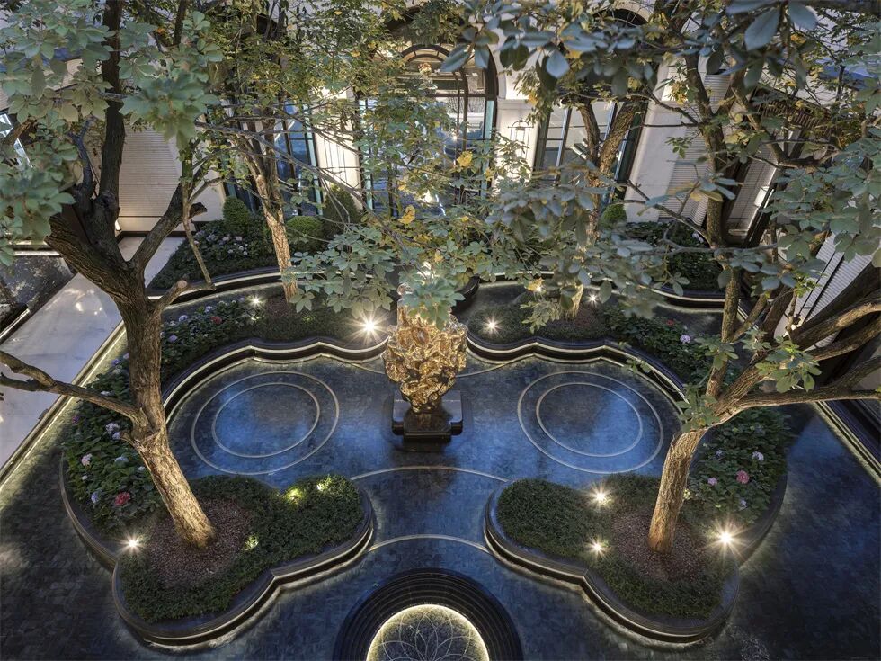 厦门建发瑞湖公馆丨中国厦门丨致逸设计,里隽设计,蓝调国际,HWCD,漫思设计,RDI瑞国际照明设计-23