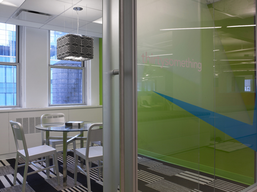 颠覆传统的 4A's 办公室设计-17