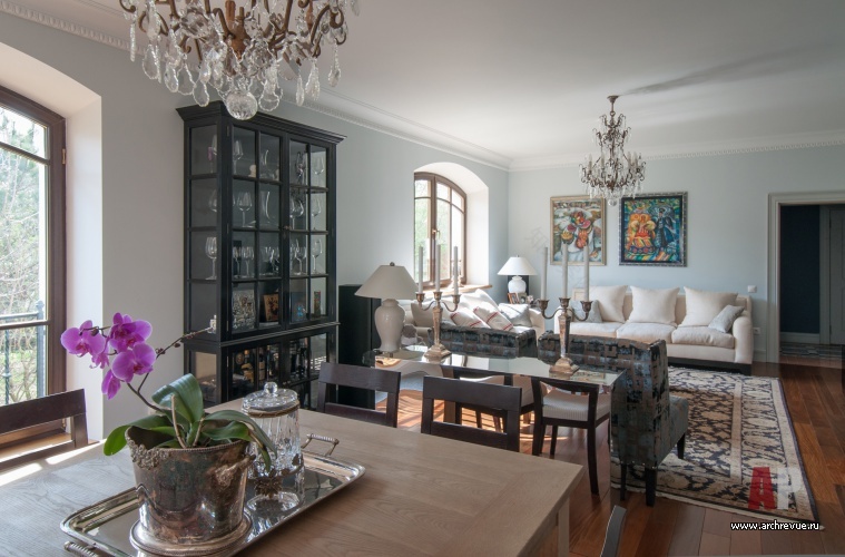 小型折衷风格带阁楼住宅室内设计丨Белоногова Наталья-11