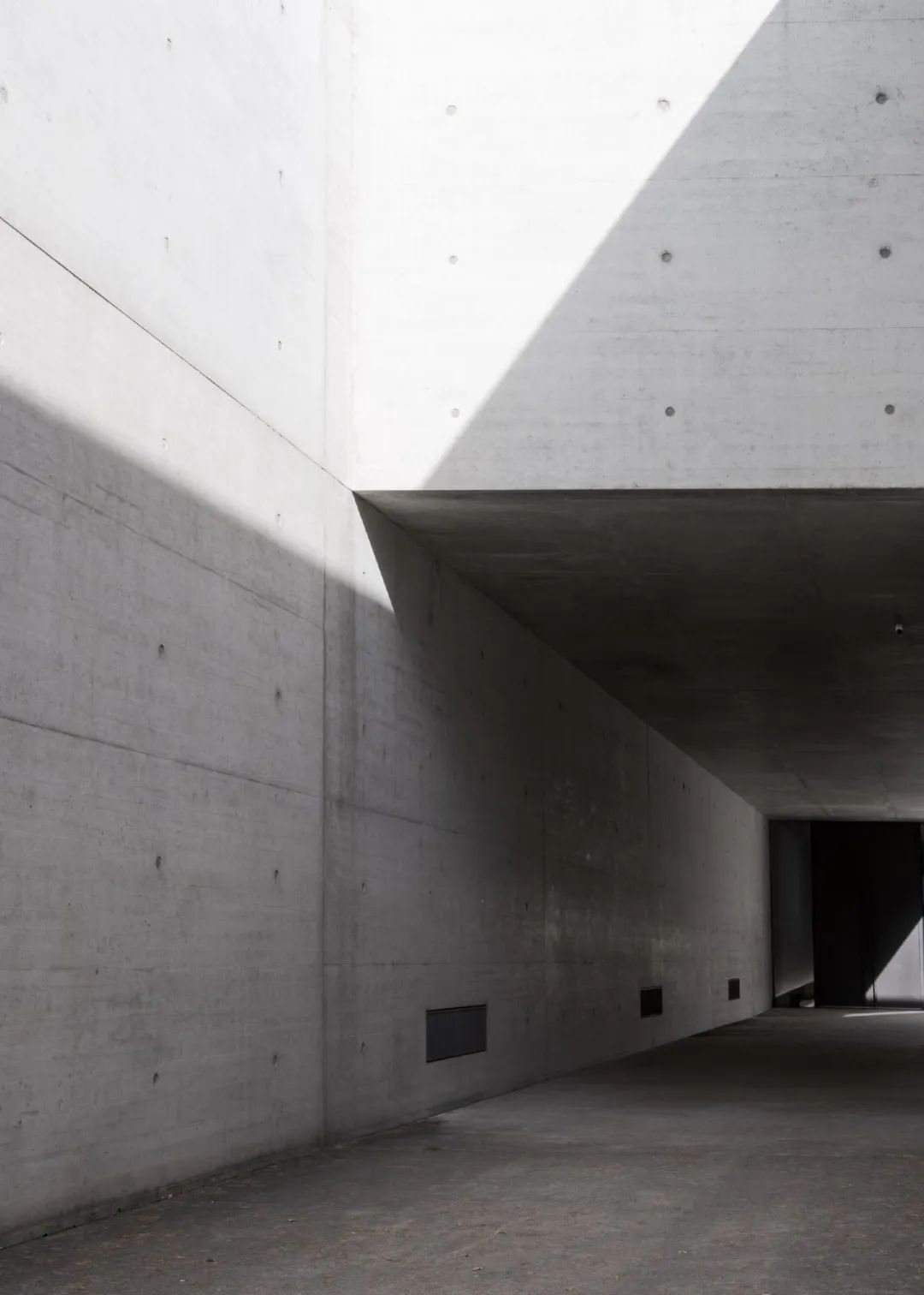 贝尔根-贝尔森纪念馆丨德国丨Ksp engel-14