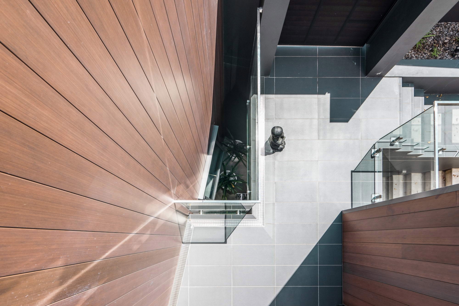 悉尼 Seaforth 滨海住宅 | 融入景观的木制立面-19