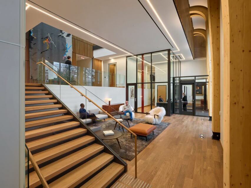 华贵铜韵 · 挪威驻美大使馆丨哥伦比亚丨Fentress Architects-12