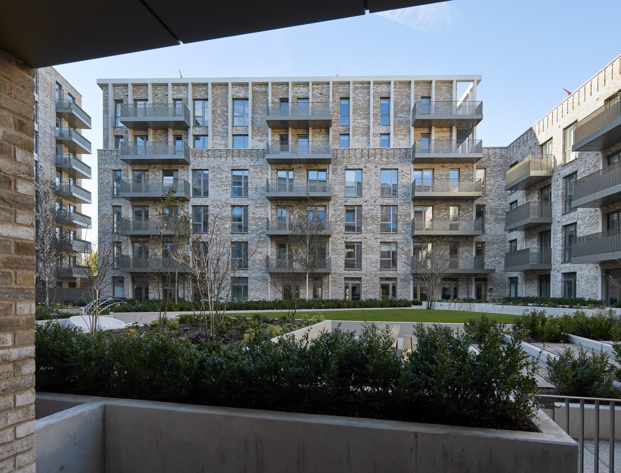 联合广场（注：Unity Place常见可直译为联合广场，但具体还需结合其所在语境，在其他特定语境中也可能有不同释义 这里按常见理解给出翻译结果 ） 丨德国基尔-31