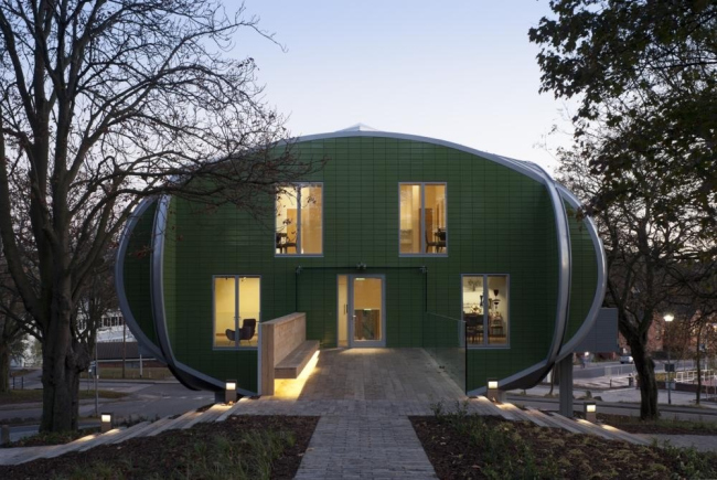 诺丁汉市立医院梅吉癌症中心丨英国诺丁汉丨CZWG（建筑）,保罗·史密斯（室内）-10