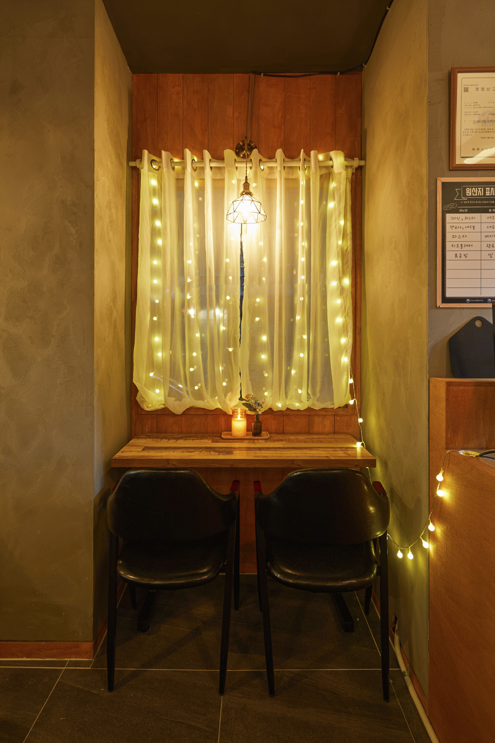 13 坪独立餐厅，打造复古温馨空间-9