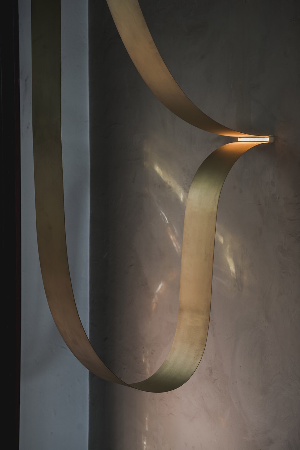 墨西哥城展览“Shifting Parábola”与“Grids”灯具赏析-14