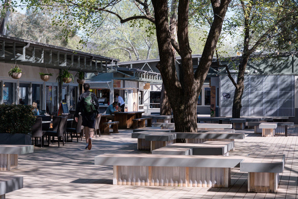 澳大利亚国立大学临时聚会村-31