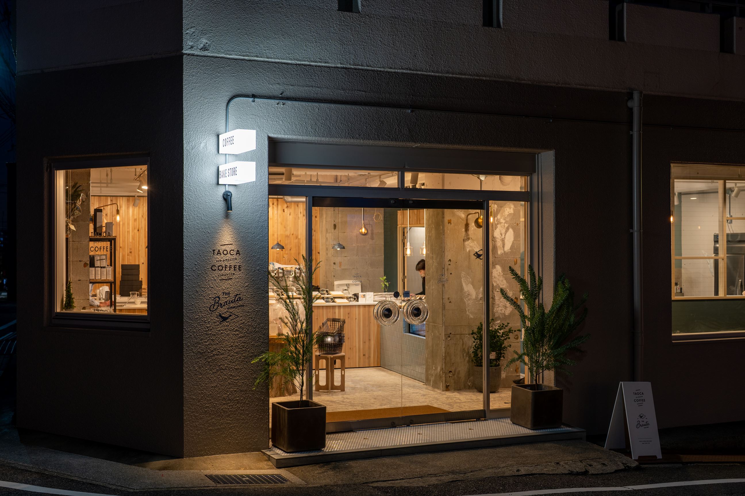 TAOCA COFFEE KOBE ROKKO 店丨日本丨YUNAGI MIKI ZEROKOBO DESIGN-32