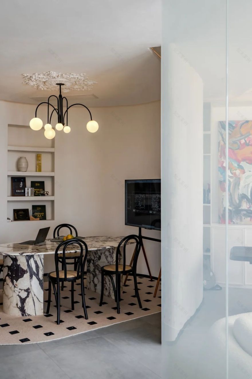 圆弧之美,打造独具个性的办公空间丨蘭设计-20