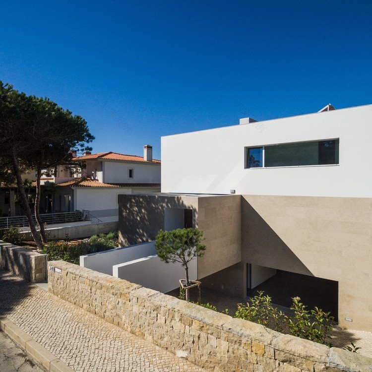 葡萄牙奥比多斯“绿意盎然”现代别墅-53