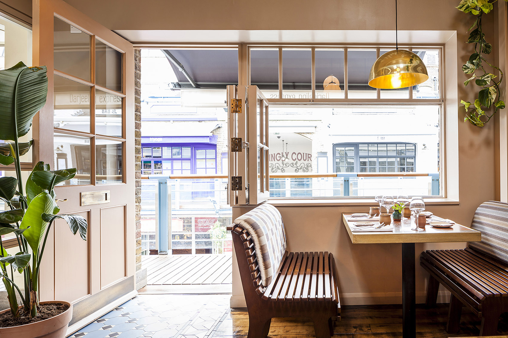 Darjeeling印度快餐店，伦敦 / A-nrd Studio-19