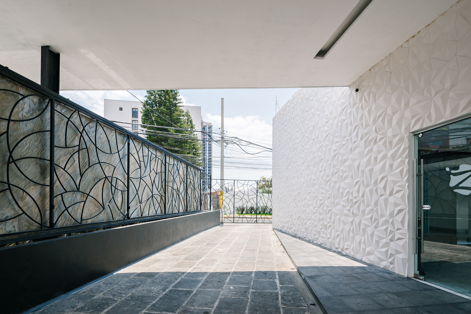 萨拉特工作室-34