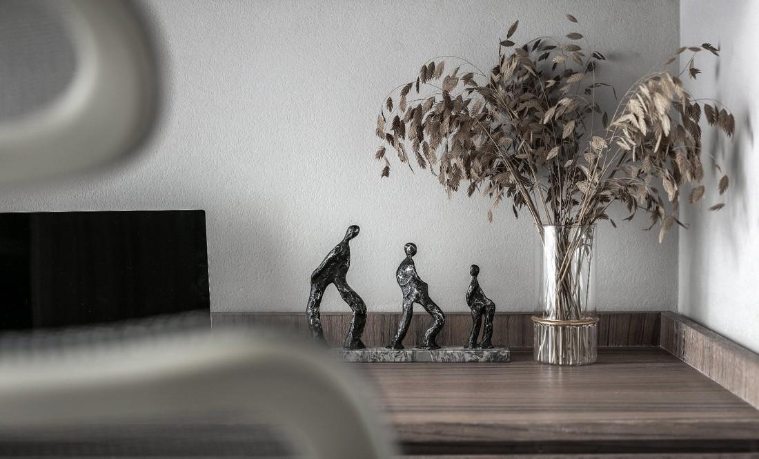 木子仁室内设计 · 简约至美,主卧衣帽间设计-33