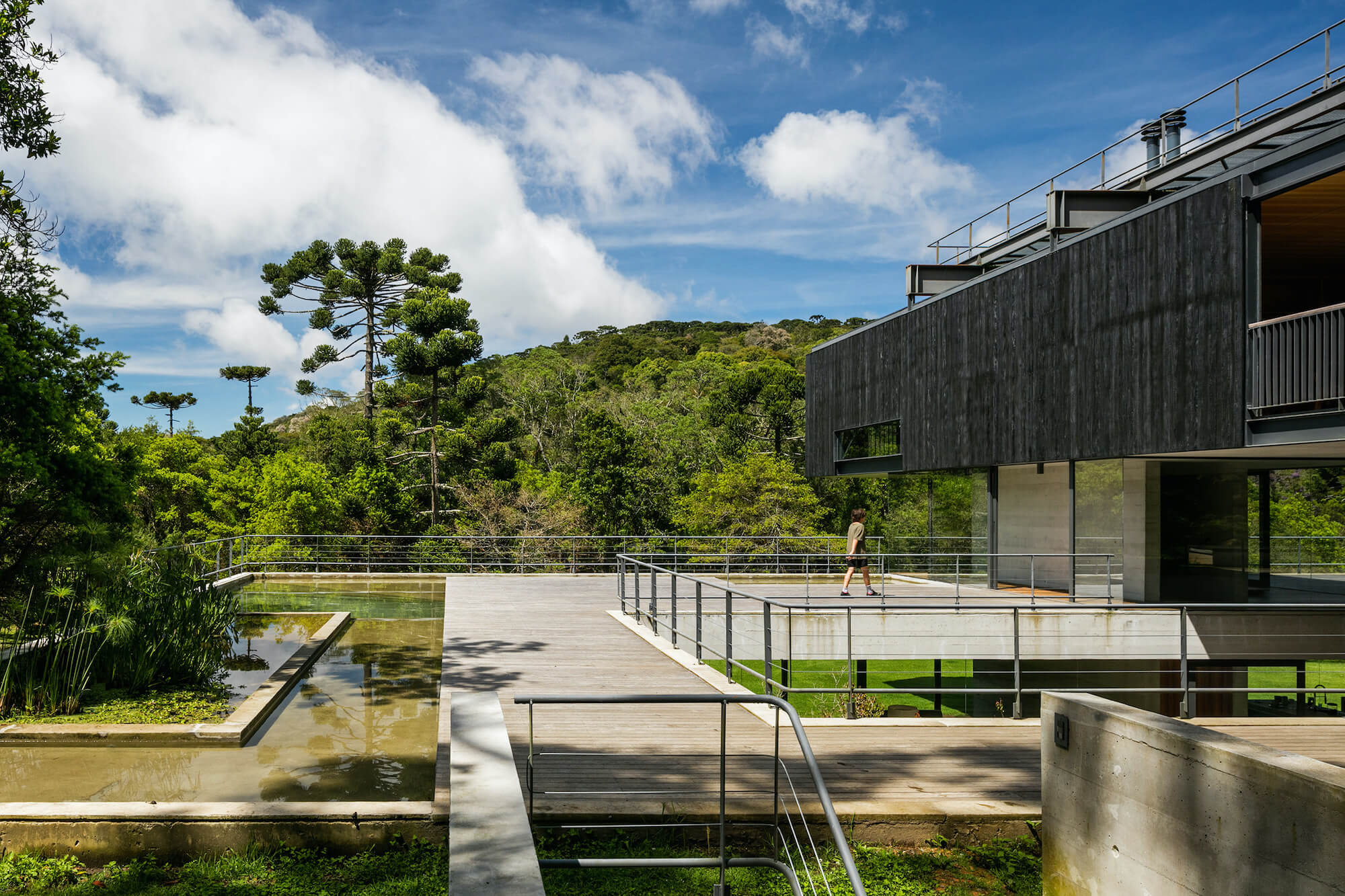 圣保罗Serra da Mantiqueira 山坡住宅                     -14