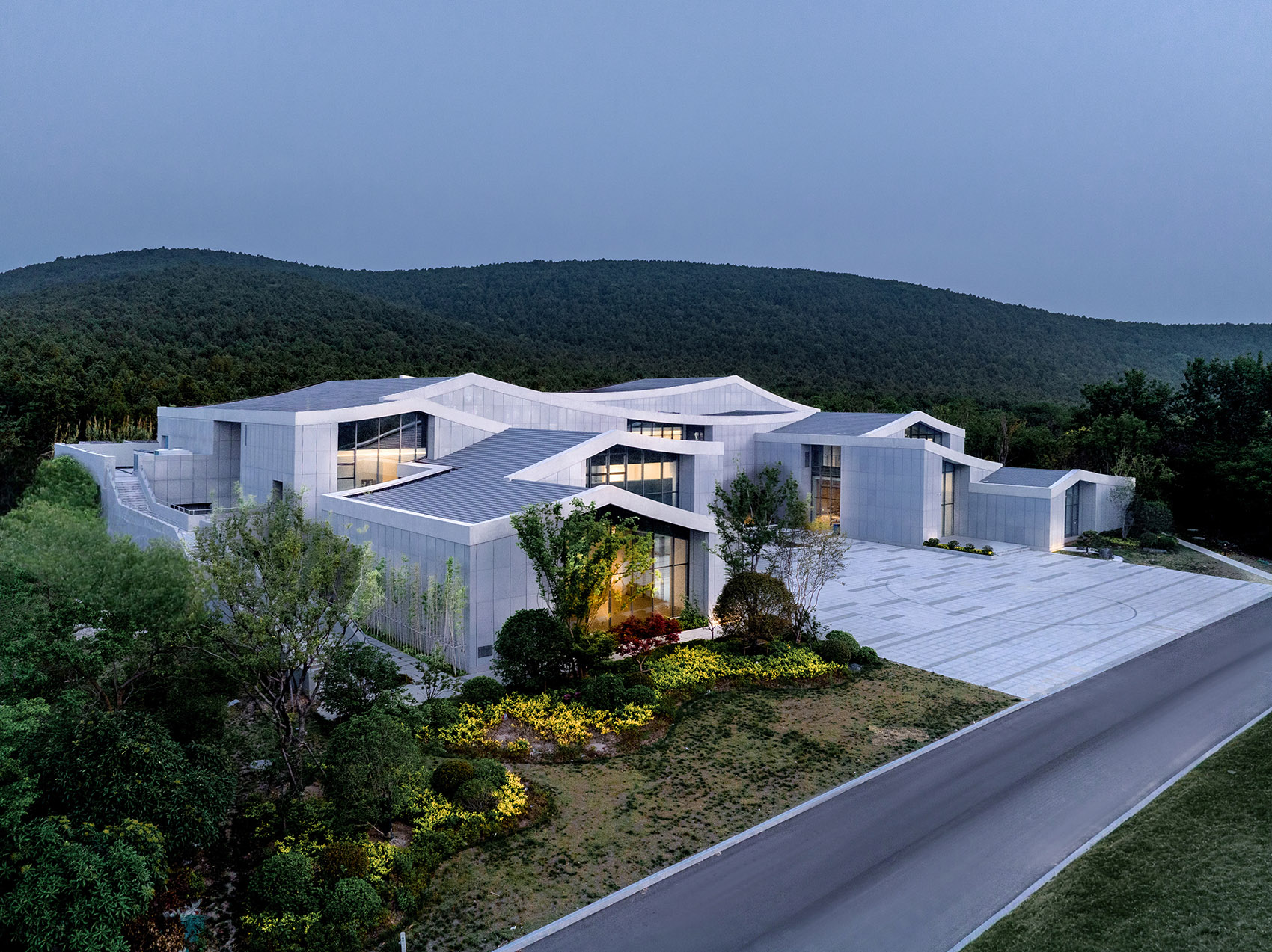 徐州李可染艺术中心丨中国徐州丨清华大学建筑设计研究院有限公司等-16