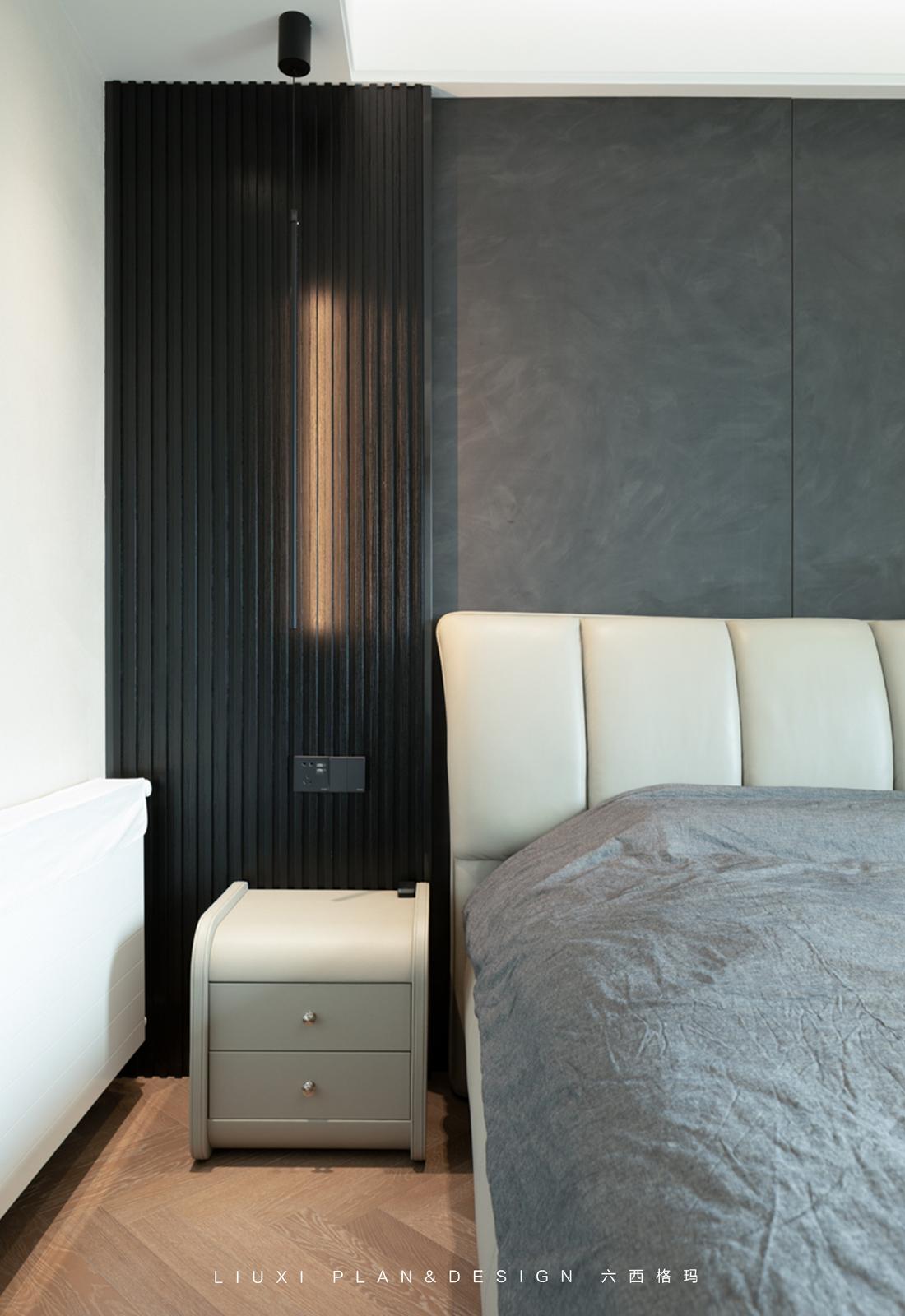 现代三居黑白灰艺术空间-36